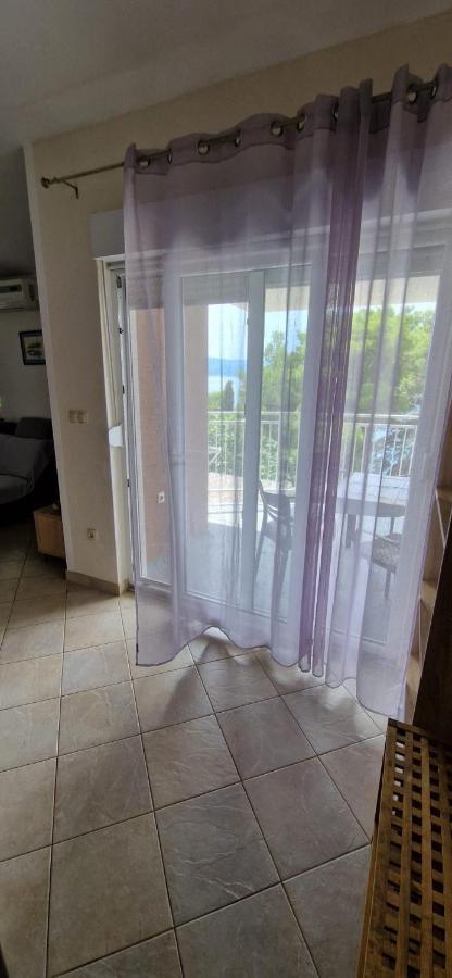 Oasis Of Peace Apartment Omis Exterior photo